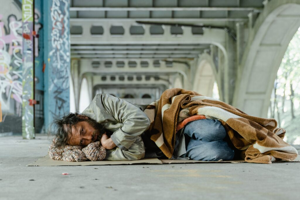 Americans Are Ending up Homeless